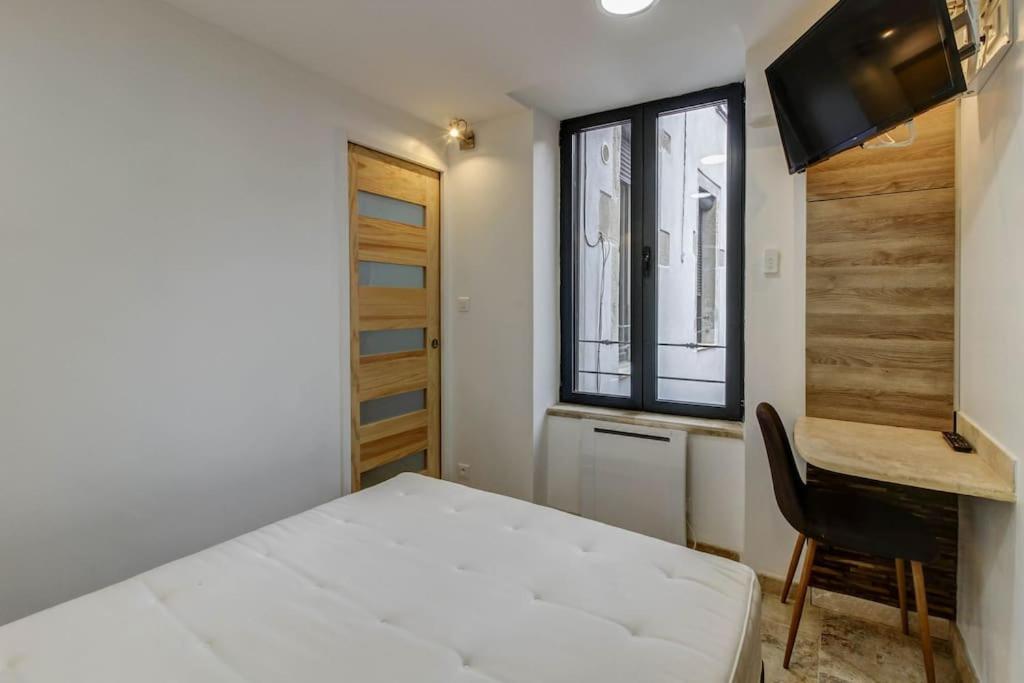 La Cachette - Topdestination-Dijon - Centre Ville - Classe 3 Etoiles Exterior foto